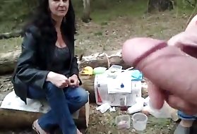 Fick mit der Tochter der Nachbarn, wie der Hahn saugt