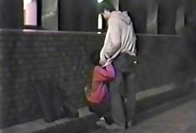 Drei hübsche Hure-Freunde essen Pussy im Spa
