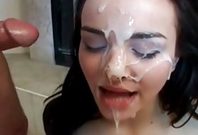 Asa Akira will die Party mit ihrem Freund ficken