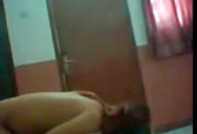 In diesem Krankenhaus ist es normal, dass Ärzte hart ficken
